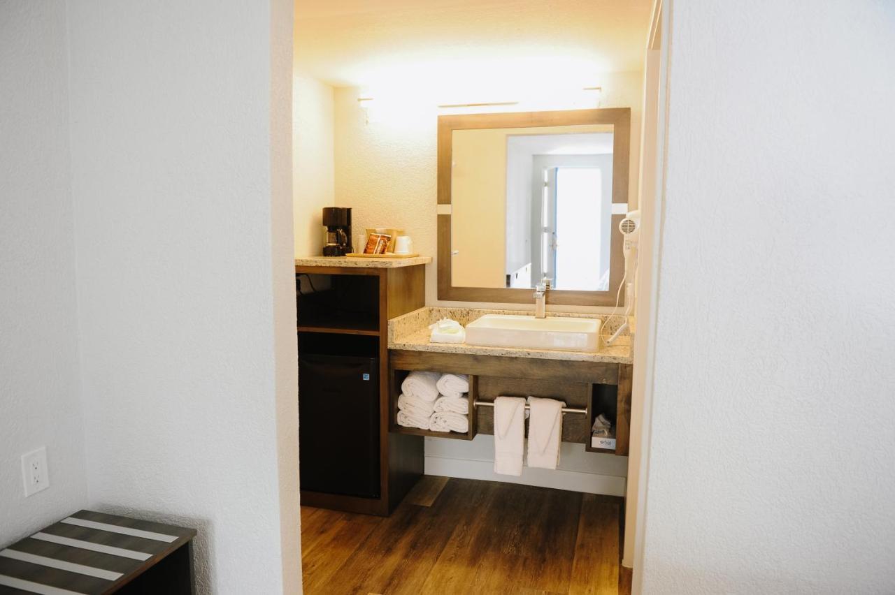 Regency Inn & Suites - Saint Augustine St. Augustine Beach エクステリア 写真